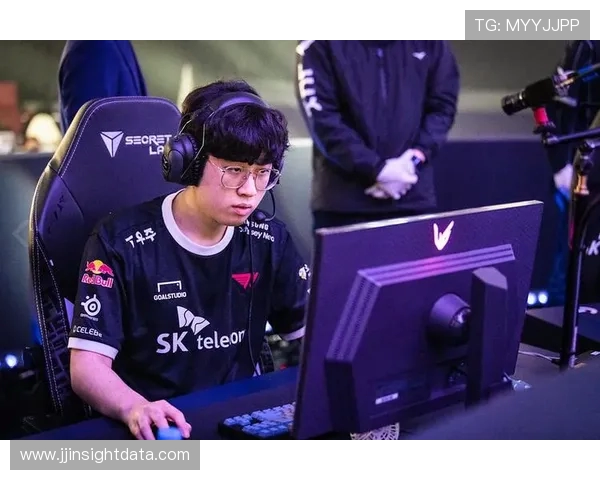 LCK新赛季排名出炉，三大巨头鼎立，GEN为何总能稳坐积分榜第一？